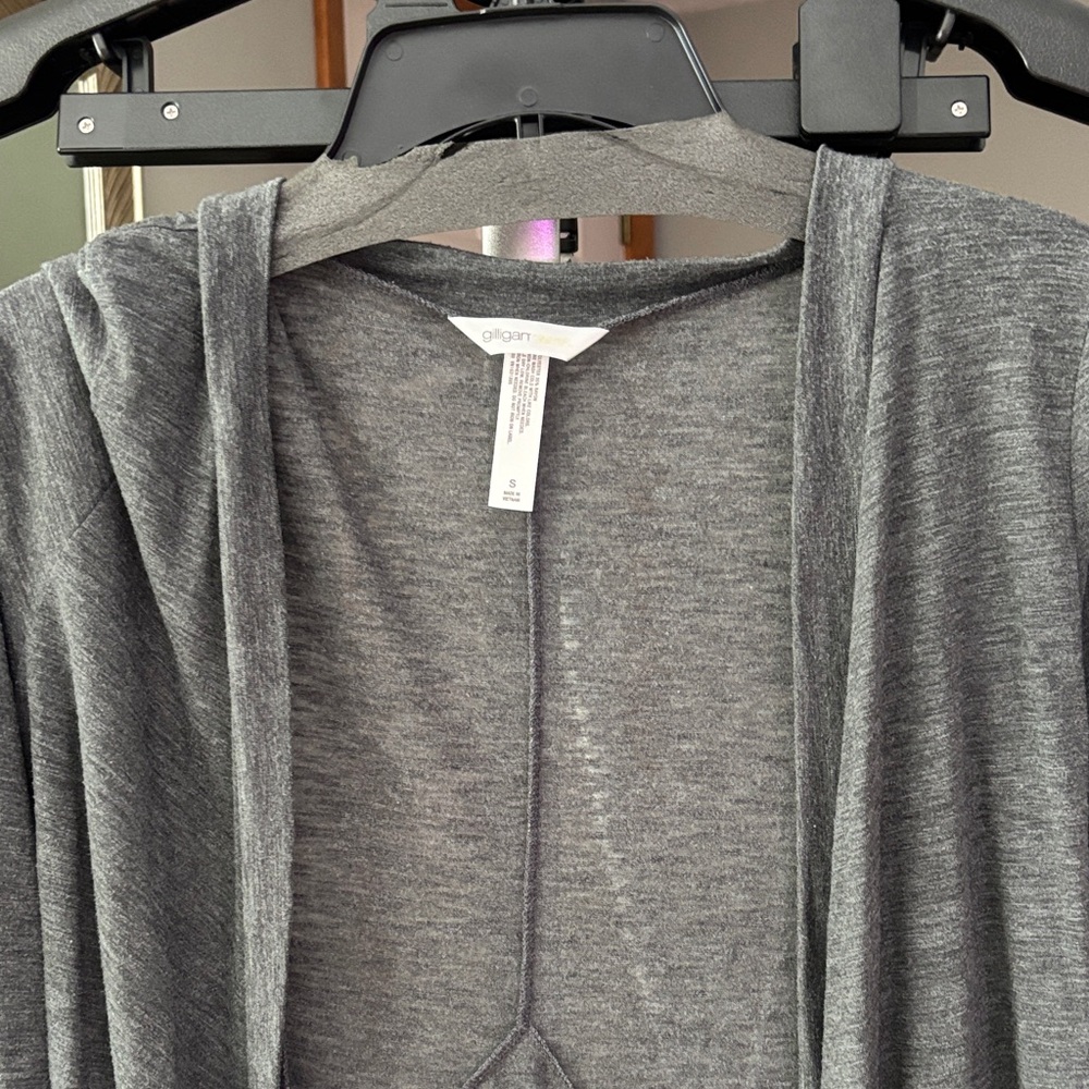 Gilligan & O'Malley Gray Cardigan